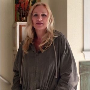 Beautiful jacket by Weathervane size 12